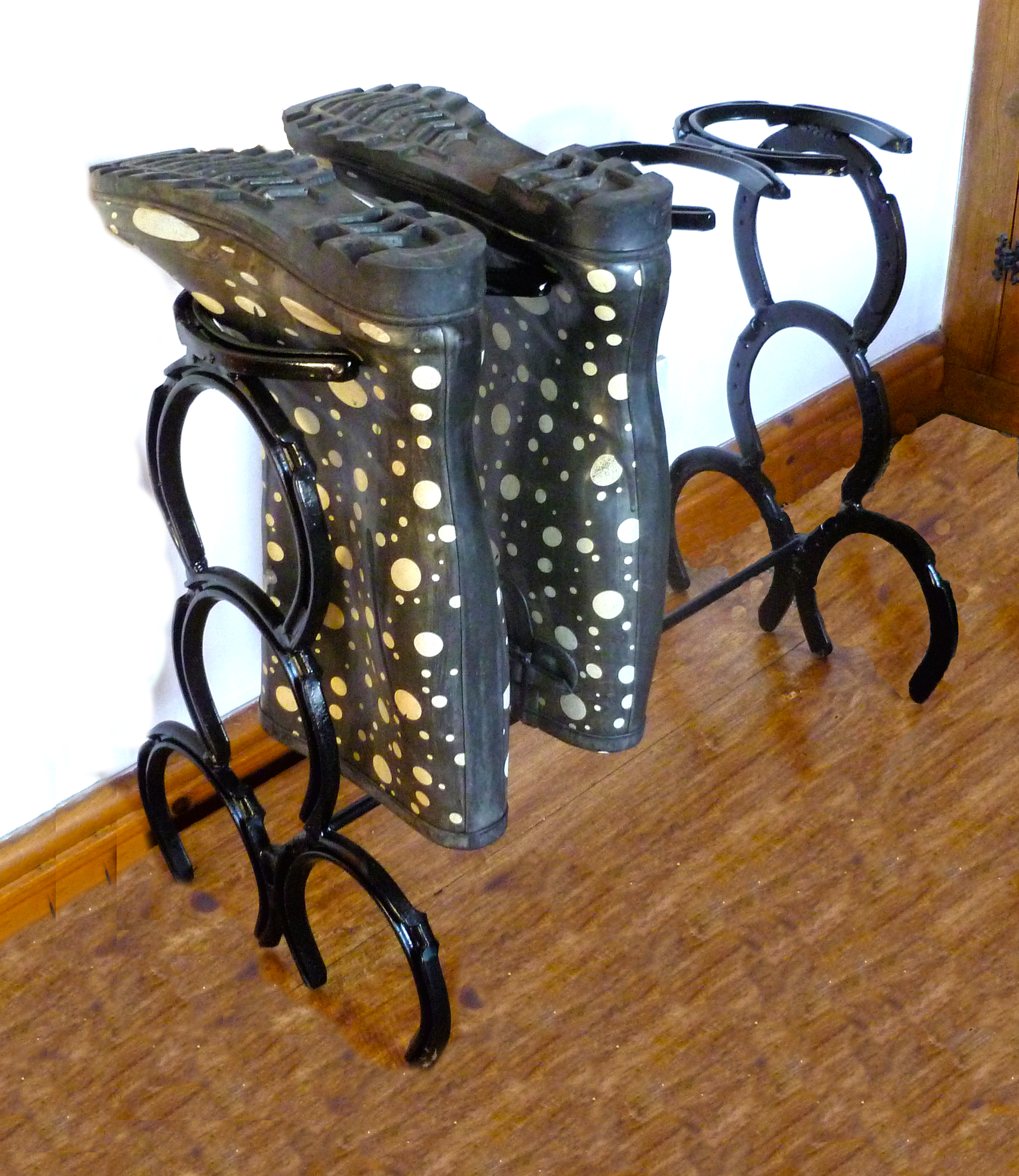 standing boot rack